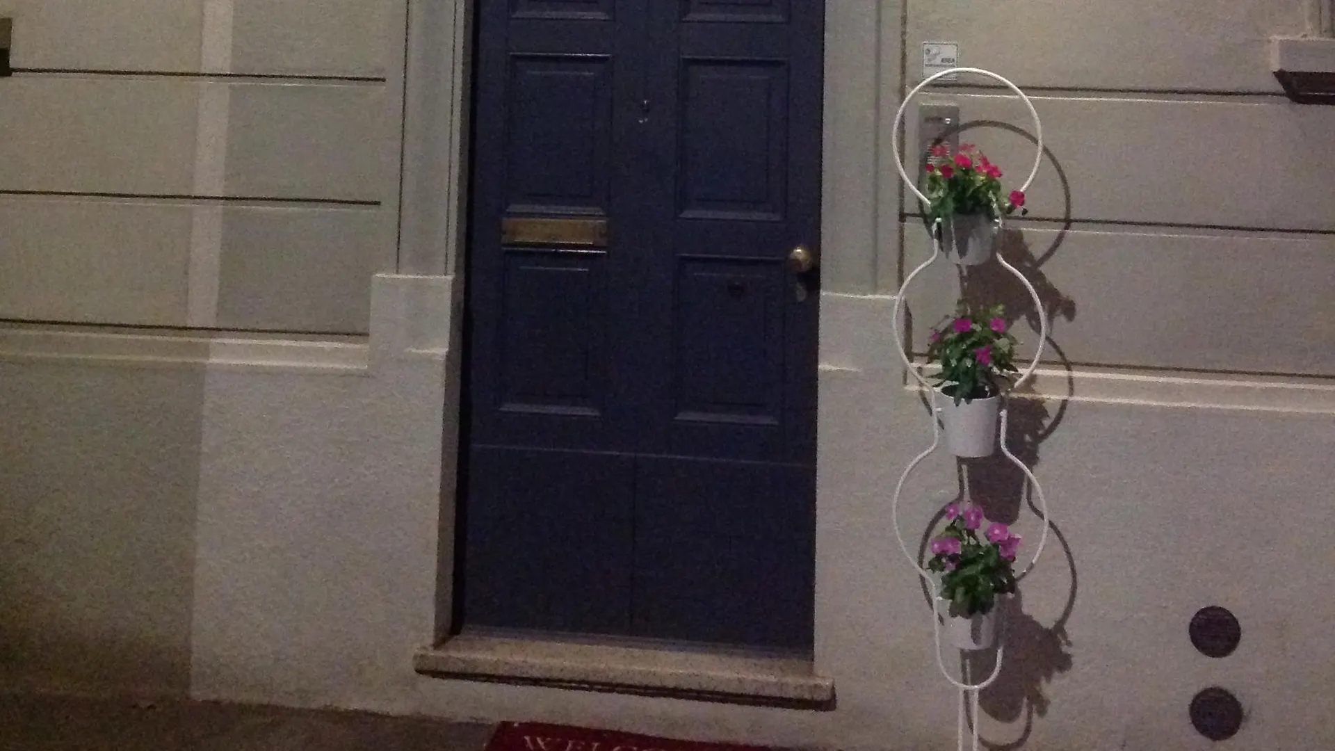 Hostel Lumiere Milan Italy